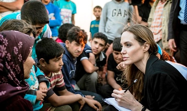 Angelina Jolie Artık 'Özel Elçi' Değil