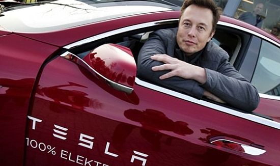 Musk 3,58 Milyar Dolarlık Tesla Hissesi Sattı