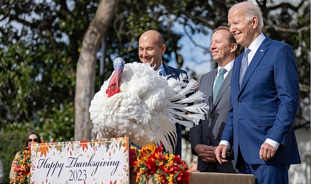 Başkan Biden, geleneksel 'hindi affetme törenini' gerçekleştirdi