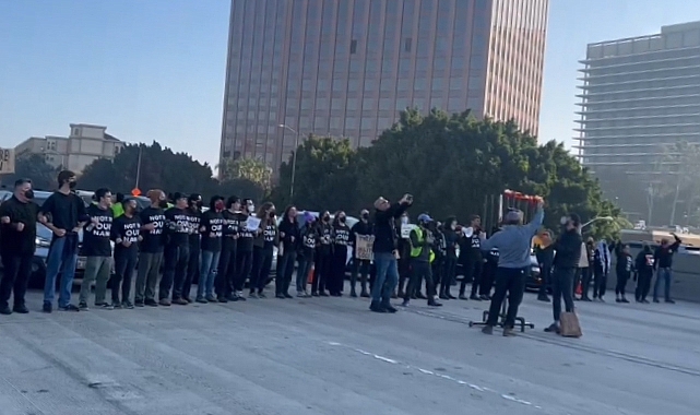 Los Angeles'ta Gazze'ye destek eylemi: 110 Otobanı trafiğe kapatıldı