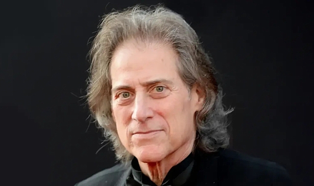 Ünlü komedyen Richard Lewis, 76 yaşında hayatını kaybetti