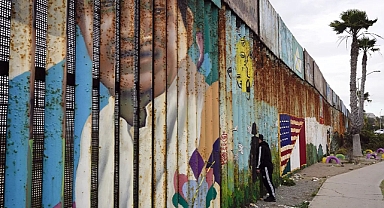 Joe Biden, ABD-Meksika Sınırında İltica Başvurularını Sınırlayacak Yeni Önlemleri Açıkladı