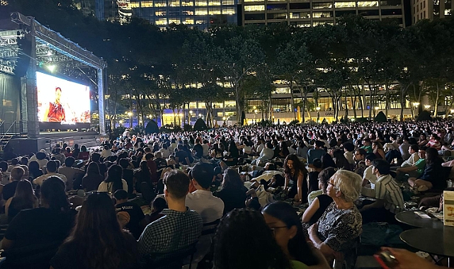 Bryant Park'ta Yaz Akşamları 'Movie Nights' Etkinliği ile Şenleniyor