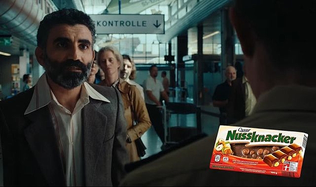 Alman market zincirinin "Türk Ailesi" temalı reklamı tartışmalara neden oldu