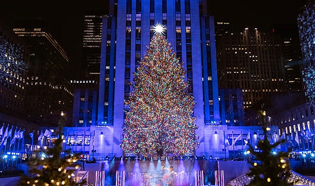 Rockefeller Center'ın 2024 Noel Ağacı 65 yıl sonra Massachusetts'ten geldi