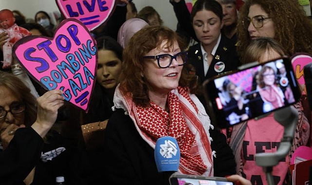 Susan Sarandon, Filistin Destekçisi Olduğu İçin Hollywood'da Kara Listeye Alındı